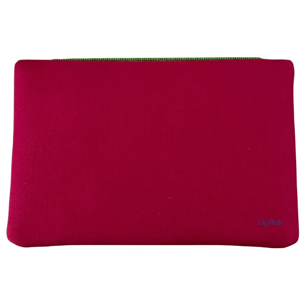 Lily Posh vibrant pink
